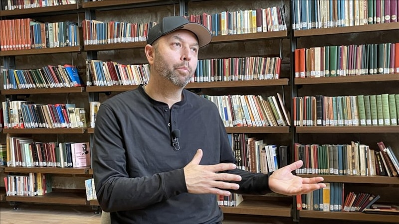 Çocuk yazarı Kobi Yamada: Çocuk edebiyatı zaman üstüdür