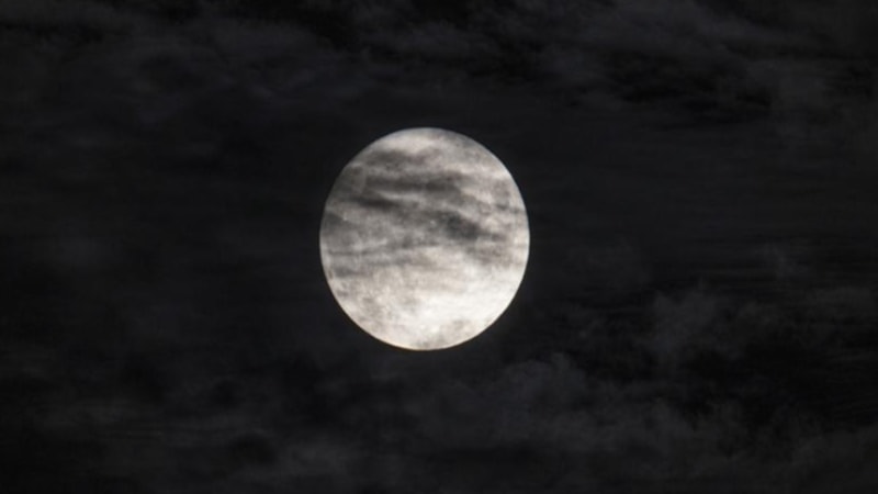 KAPIDA! Mart 2023 dolunayı ne zaman, hangi gün? Dolunay gecesi ritüelleri...