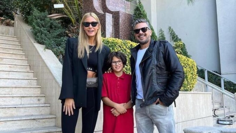 Çağla Şıkel, Emre Altuğ'un paylaşımına yorum yazdı