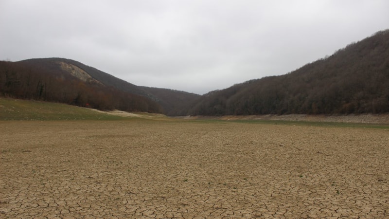 İstanbul'da kuraklık alarmı... Suyu çekilmeye devam ediyor