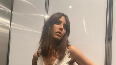 Cansu Dere, sakatlandı