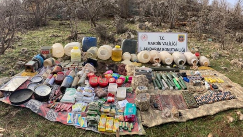 Mardin'de terör operasyonu! Patlayıcı ele geçirildi