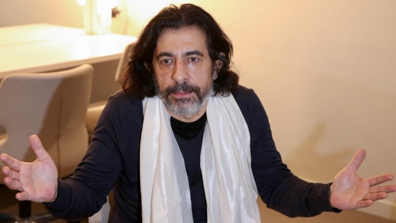 Okan Bayülgen: Kendi kârımızdan vazgeçiyoruz