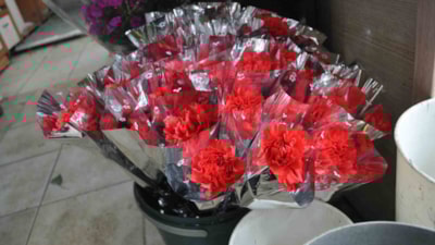 Çiçekçiler Kadınlar Günü’nün buruk geçmesini bekliyor