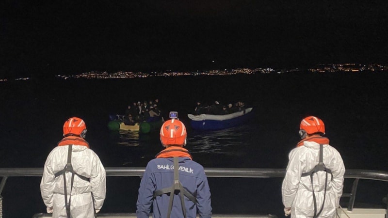 Aydın açıklarında 68 düzensiz göçmen ekipler tarafından kurtarıldı