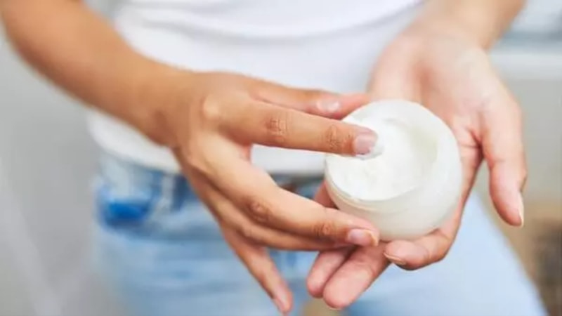 Oruçluyken krem sürmek orucu bozar mı? DİYANET AÇIKLADI!