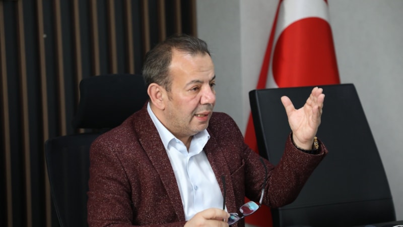 Tanju Özcan: Seçim kampanyalarına harcanacak parayı deprem bölgesine gönderin