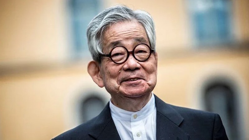 Nobel ödüllü Japon yazar Kenzaburo Oe hayatını kaybetti