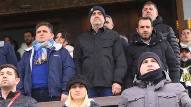 Derincespor'da ilginç olay: Takımı satın alan baba oğlunu maça çıkardı