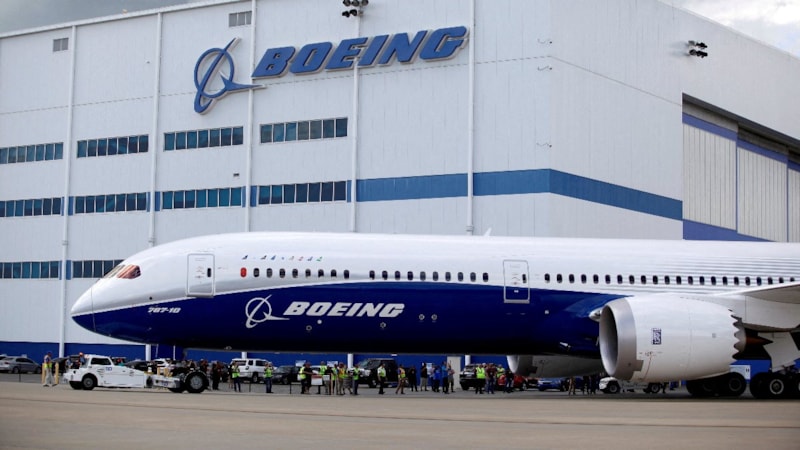 37 milyar dolarlık anlaşma: Suudi Arabistan, Boeing'den 121 uçak alacak