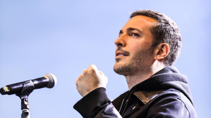 Oğuzhan Koç, estetik yaptırdı