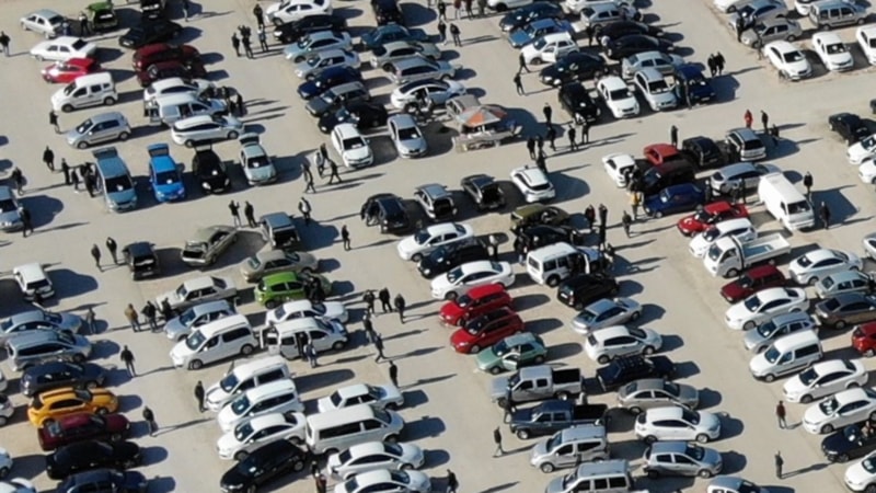 İkinci el otomobil pazarında seçim ve bayram telaşı başladı