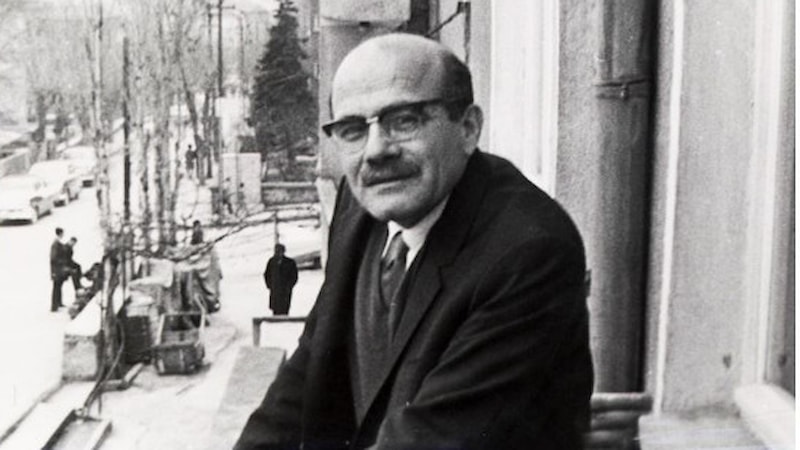 Memleket edebiyatı geleneğinin şairi: Ceyhun Atuf Kansu