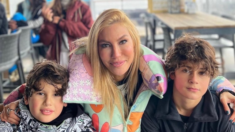 Çağla Şıkel çocukları büyüttü