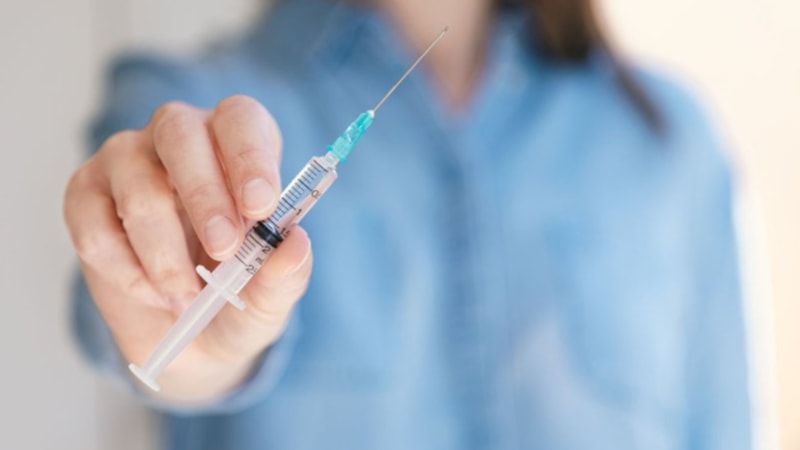 Oruçluyken iğne yaptırılır mı? Ramazan ayında oruçluyken iğne yaptırmak orucu bozar mı?