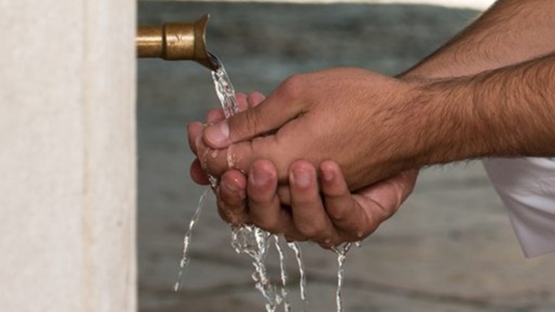 Ağzı çalkalamak orucu bozar mı? Oruçken ağız yıkanır mı?