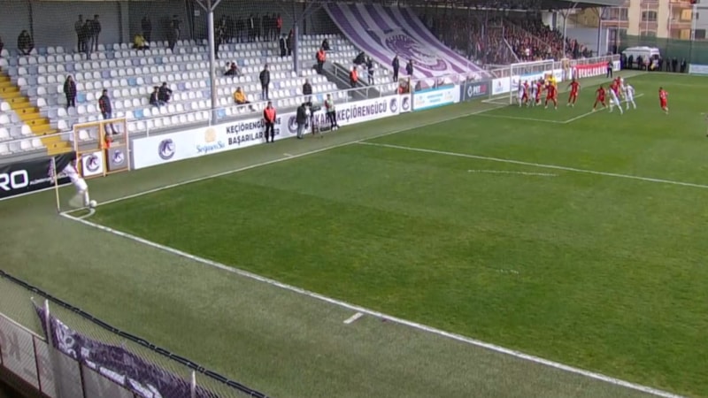 Buğra Çağıran'dan takımına beraberliği getiren korner golü