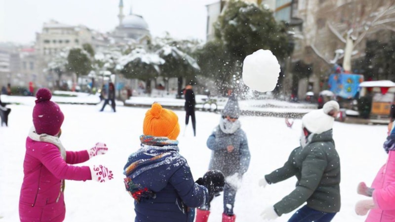 İstanbul'dan kar manzaraları! İşte yapay zekanın gözünden İstanbul