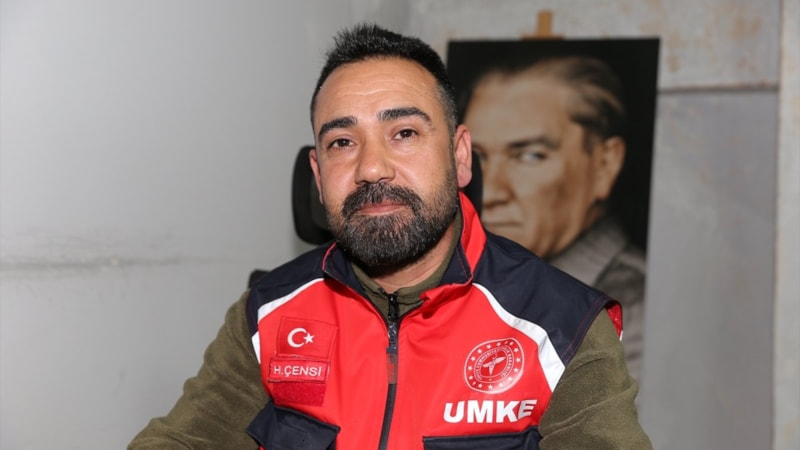 Van'da evini depremzede aileye açan sağlık çalışanı çalıştığı kuruma yerleşti