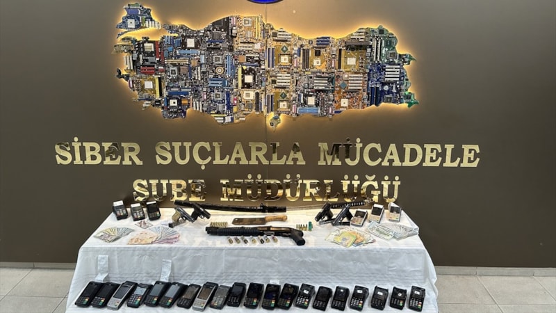 İzmir'de haksız kazanç elde eden çeteye operasyon: 24 gözaltı