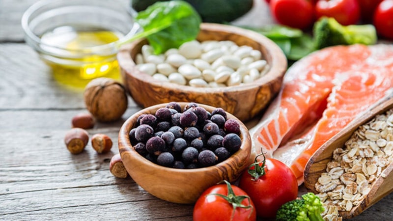 ŞİFA DEPOSU! Kalp krizi ve damar hastalıklardan koruyan besinler! Bu besinleri mutlaka tüketin..