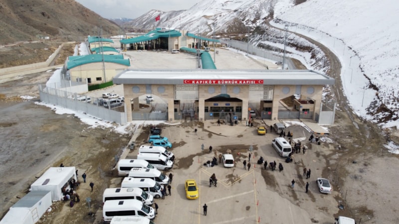 Van Kapıköy Gümrük Kapısı’ndaki hizmet 24 saate çıkartıldı