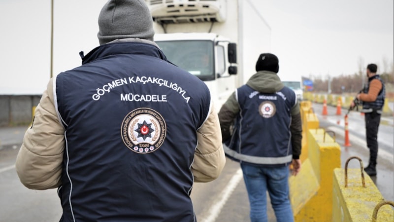 81 ilde 'düzensiz göç' uygulaması: 1353 kişi yakalandı
