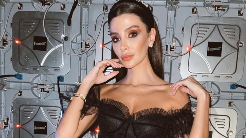 Estetiğin dozunu kaçırdı! Özge Ulusoy güzellik merkezinden paylaştı: İyi görünmüyorsun..