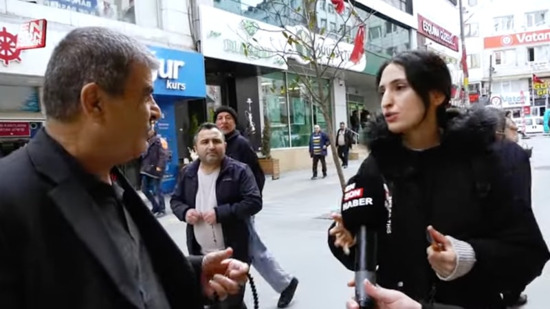 Şirinevler'de Erdoğan mı Kılıçdaroğlu’mu sorusunda Z kuşağı kavgası çıktı