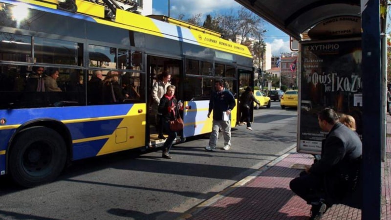 Yunanistan'da otobüs şoförleri iş bıraktı