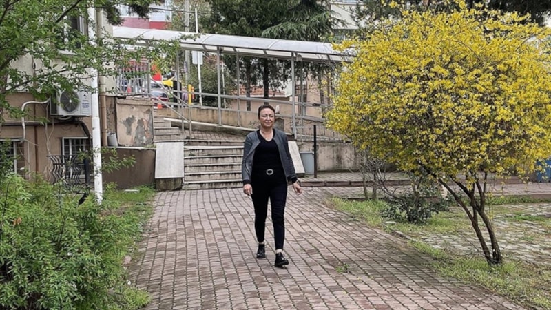 Kanseri ikinci kez atlatan kadın 