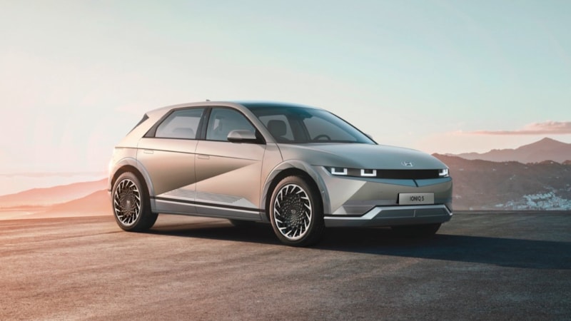 Hyundai, elektrikli araçlara 18 milyar dolar yatırım yapacak