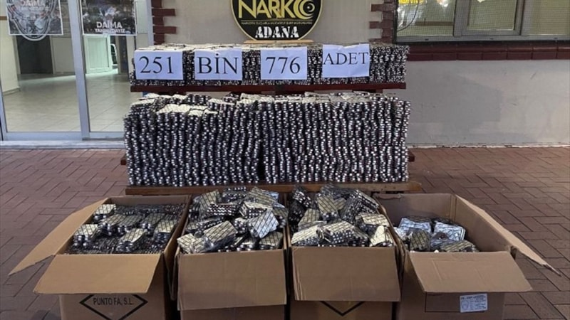 Adana'da uyuşturucu operasyonu! 251 bin 776 uyuşturucu etkili hap ele geçirildi