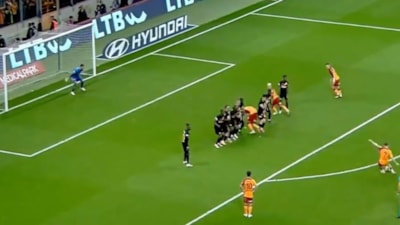 Kerem Aktürkoğlu'ndan Kayserispor'a harika frikik golü