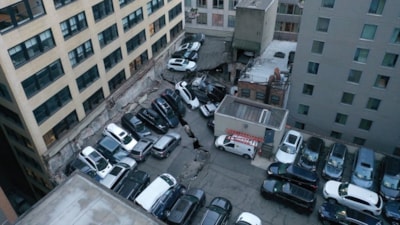 New York'ta kapalı otopark çöktü: Ölü ve çok sayıda yaralı var