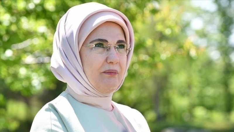 Emine Erdoğan, Türk milletinin ve İslam aleminin Ramazan Bayramı'nı kutladı