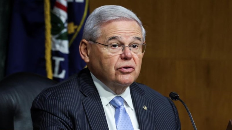 Bob Menendez: F-16 satışına karşı olmaya devam ediyorum