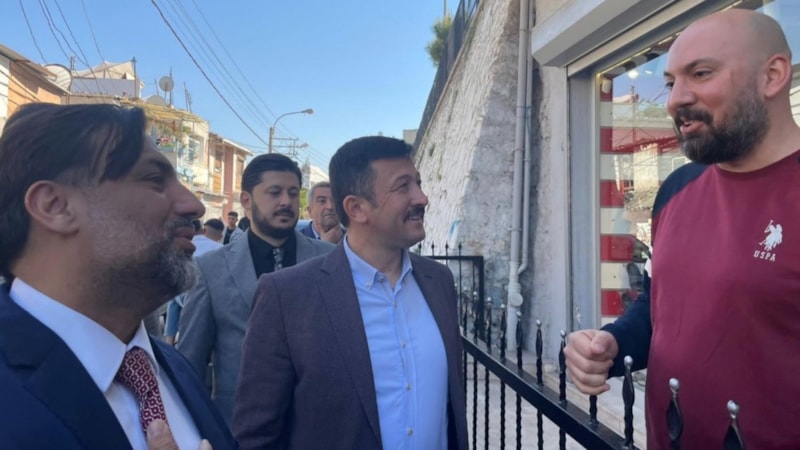 AK Partili Hamza Dağ: Sadece seçim zamanı Romanların kapısını çalmıyoruz