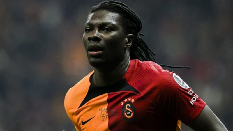 Okan Buruk: Gomis, sezonun geri kalanında formak giymek istemedi