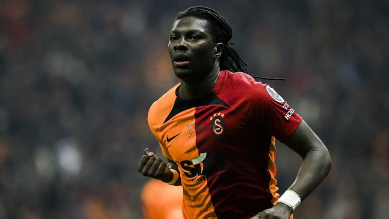 Galatasaray acil toplanacak! Gündem Bafetimbi Gomis