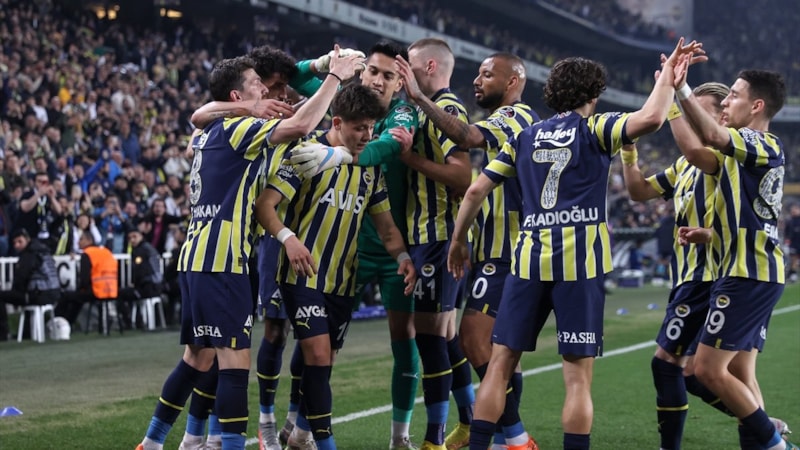 Fenerbahçe'nin Sivasspor maçı kadrosunda 7 eksik