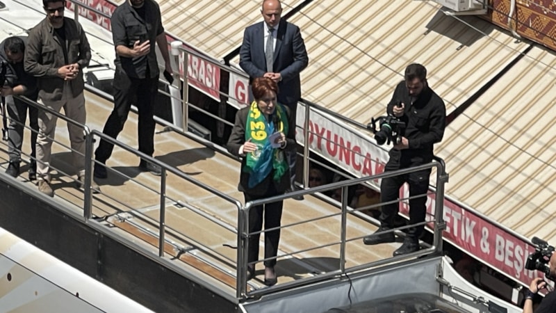 Meral Akşener: Benim bulunduğum yerde o kadehler kalkmaz