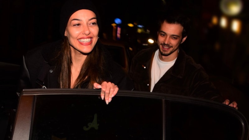 Mert Yazıcıoğlu ile Dilan Çiçek Deniz evleri birleştirdi