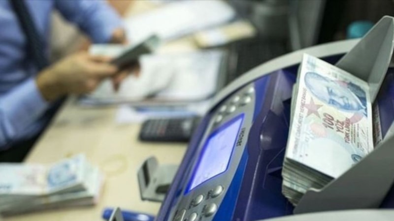 1 Mayıs bankalar açık mı? 1 Mayıs 2023 Pazartesi bankalar çalışıyor mu, kaça kadar açık?