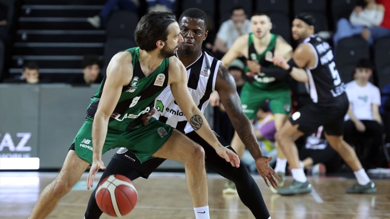 Beşiktaş, Darüşşafaka'ya uzatmada yenildi