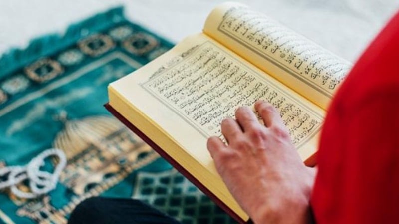 Kalbi ferahlatan sure.. İnşirah suresi okunuşu! İnşirah suresinin Türkçe anlamı ve Arapça yazılışı..