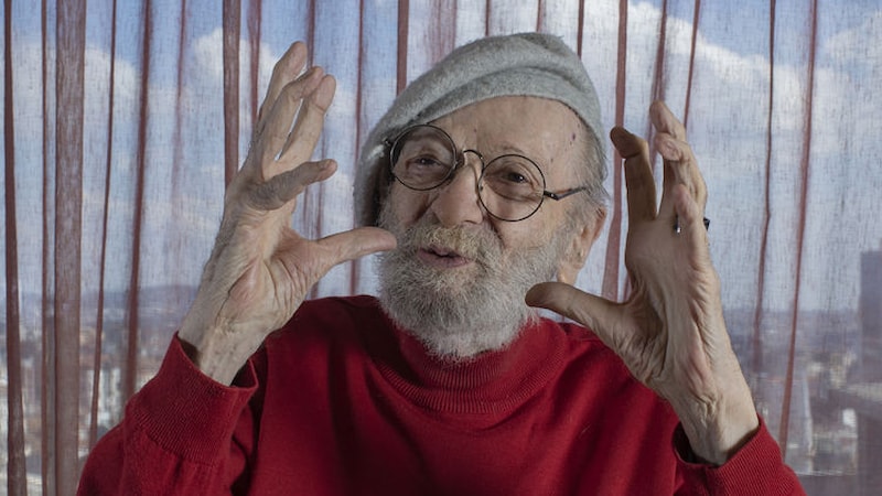 Usta oyuncu Kayhan Yıldızoğlu: En büyük ödül halkın bana verdiği ödüldür