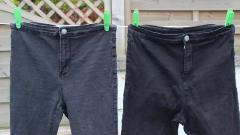 Rengi solan siyah kıyafetlerinizi çöpe atmayın! Çamaşır makinenize 2 bardak koyun, sonucu görün!