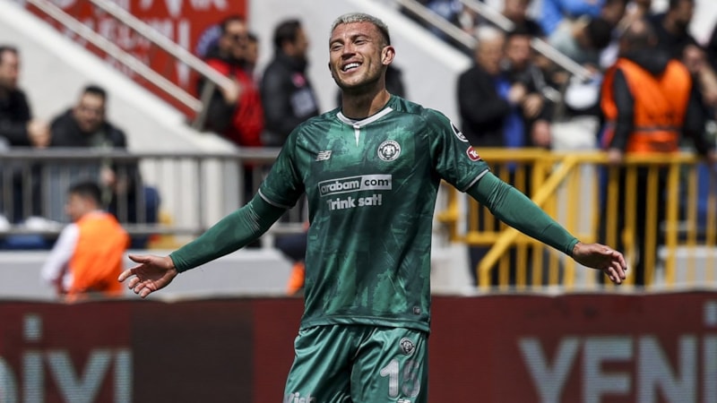 Beşiktaş, Konyaspor'dan Francisco Calvo ile ilgileniyor