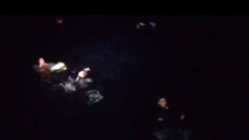 Ege'de Yunan unsurları tarafından geri itilen tekne battı